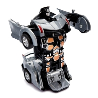 Робот инерционный &laquo;Спорткар&raquo;, трансформируется автоматически, цвета МИКС