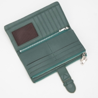 Кошелёк женский на магните, цвет зелёный