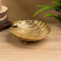 Блюдо сервировочное &laquo;Морская раковина&raquo;, латунь, 18&times;18&times;7 см