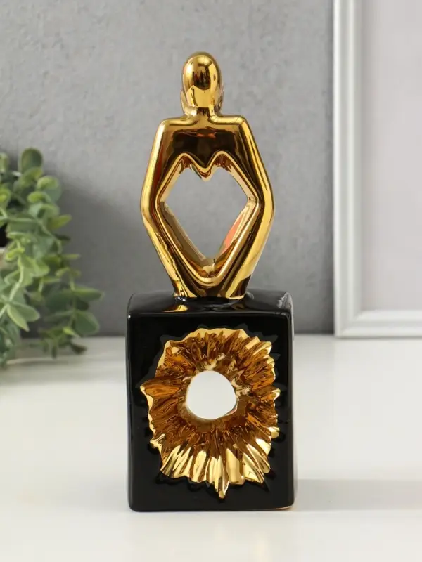 Сувенир керамика "Ожидание. Человек" чёрный с золотом 7х9,5х26 см