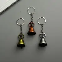 Брелок металл "Колокольчик - влюблённые в сердце" МИКС 4,9х2,8х2,8 см