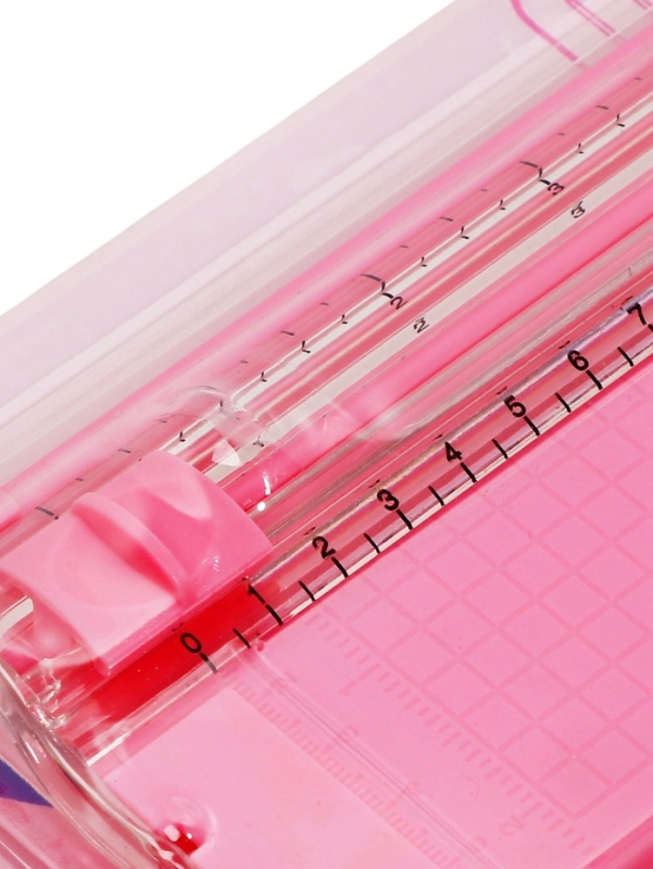 Резак для бумаги роликовый А5, до 3 листов, безопасное, цвет розовый