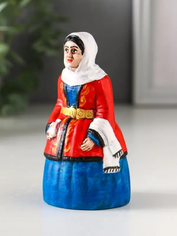 Фигура "Горянка" 11,5х6х6 см