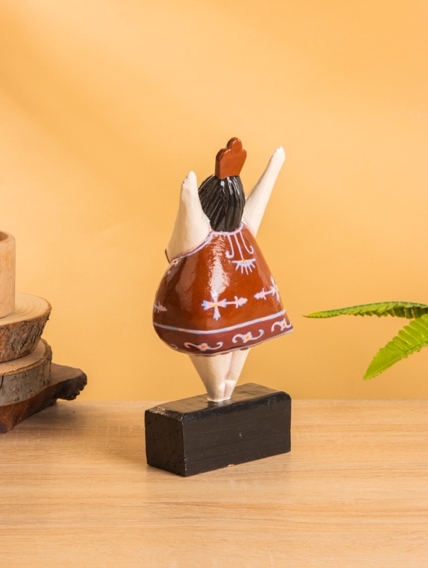 Фигурка на подставке &laquo;Балерина&raquo;, 11&times;7&times;23 см, дерево, красная