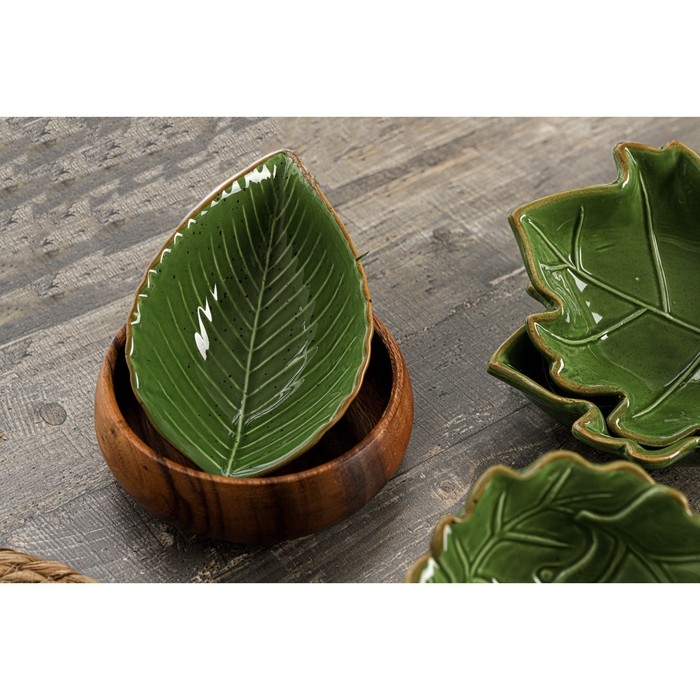 Салатник Доляна &laquo;Лист&raquo;, 170 мл, 18&times;10,5 см, цвет зелёный