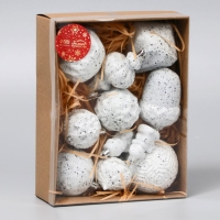 Ёлочные игрушки, пластик, набор  11 шт &laquo;Киссин&raquo; белый