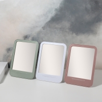 Зеркало настольное, зеркальная поверхность 11,5 &times; 15 см, цвет МИКС