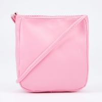 Сумка детская &laquo;Зайка в свитере&raquo; из эко-кожи, на ремешке, 17х12х5 см