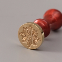 Печать для сургуча с пластиковой ручкой "Буква R на вензеле" 2,5х2,5х6,5 см