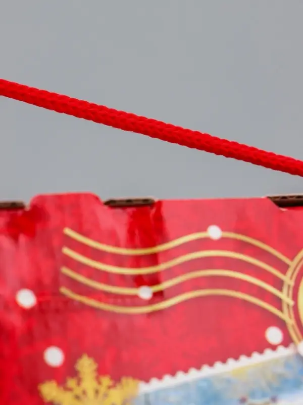 Коробка Новогодняя подарочная "Почта" 20 х 26 х 10,5 см