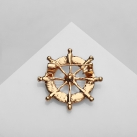 Брошь &laquo;Штурвал&raquo;, цвет белый в золоте