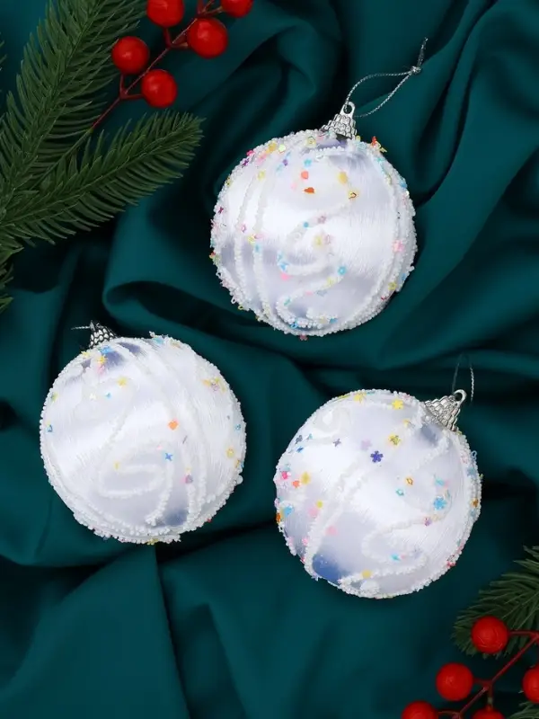 Набор шаров пластик d-8 см, 3 шт "Бамби" серебро