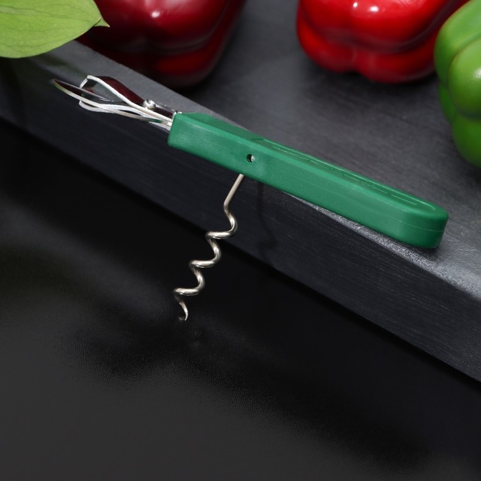 Открывашка - штопор Доляна &laquo;Польза&raquo;, 14,5 см, цвет зелёный