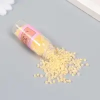 Бисер 8/0 в бутылочке "Полупрозрачный с цв.серединой. Персик" светится под УФ 20 гр 6х2х2 см