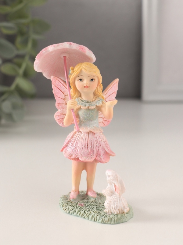Сувенир полистоун "Девочка-фея под зонтиком с кроликом" 6,5х5х10,5 см