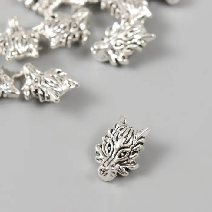 Бусина для творчества металл "Волк" серебро 1,3х1,8 см