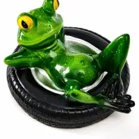 Садовая фигура 14 х 13 х 9,5 см "Лягушка в шине" Водоплавающая