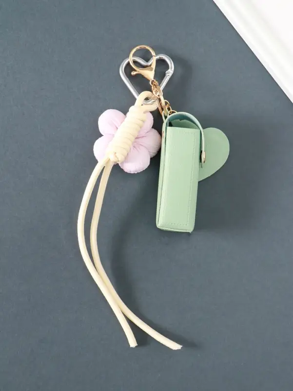 Брелок кожзам с карабином, с зеркалом "Для помады. Цветок" мятный 20х3х3,5 см
