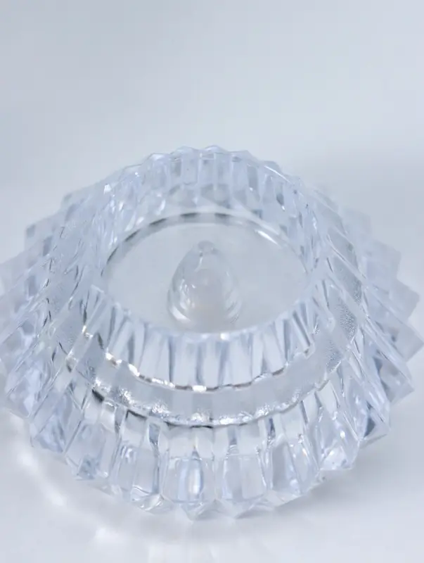 Светодиодная свеча LED "Свеча в чаше" от батареек 3хLR1130, прозрачный 6х6х4 см