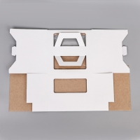 Коробка под торт 2 окна, с ручками, белая, + подложка 2,5 золото-белый, 24 х 24 х 20 см