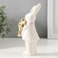 Сувенир керамика "Зайка белая с золотым зайчонком" 6,5х4,5х13,5 см