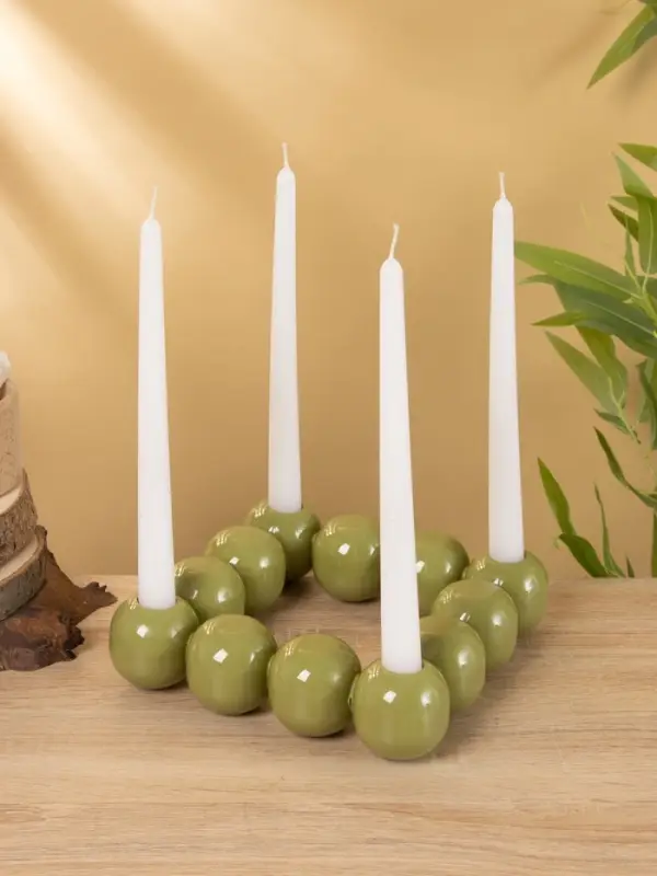 Подсвечник на 4 свечи &laquo;Бусы&raquo;, с 12 сферами, 20.5&times;20.5&times;5.5 см, авокадо