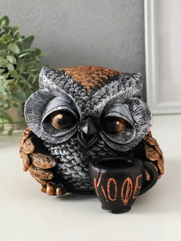 Копилка "Сова с чашкой" 15х18 см, бронза с серебром