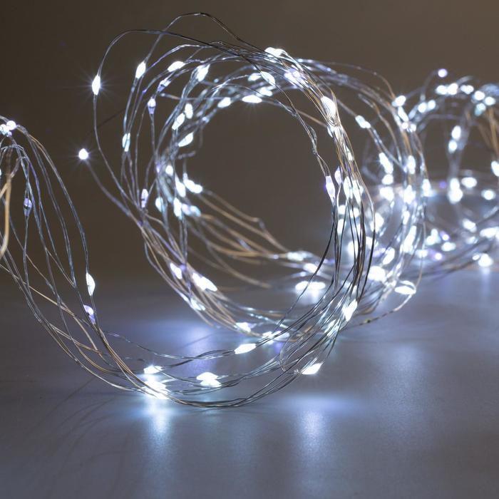 Гирлянда &laquo;Занавес&raquo; 2.8 &times; 3 м роса на крючках, IP20, серебристая нить, 300 LED, свечение белое, мерцание, USB