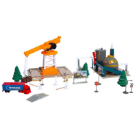 Железная дорога &laquo;Промышленный мегаполис&raquo; работает от батареек, длина пути 670 см