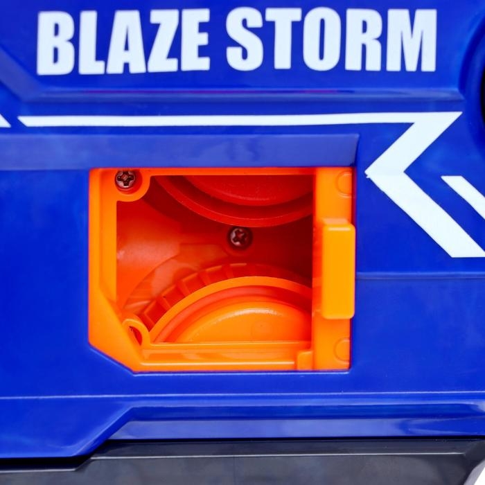 Бластер &laquo;Демон&raquo;, стреляет мягкими шариками, работает от батареек