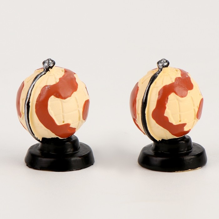 Миниатюра кукольная &laquo;Глобус&raquo;, набор 2 шт., размер 1 шт. &mdash; 2 &times; 2 &times; 2,5 см