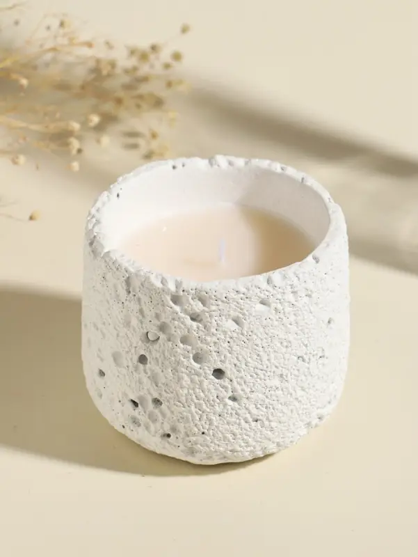 Свеча в вулканическом подсвечнике "Лава" белая 8,5х8,5х7,5 см