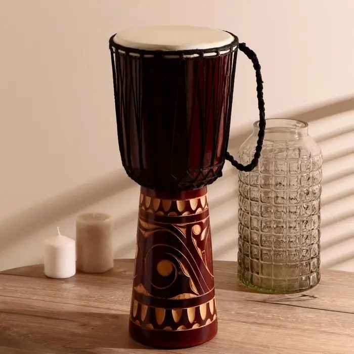 Сувенирный музыкальный инструмент барабан джембе "Светлый" 50х23х23 см МИКС