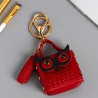 Брелок кожзам с карабином, с кистью "Сумочка. Сова" бордо 5,2х2,5х6 см