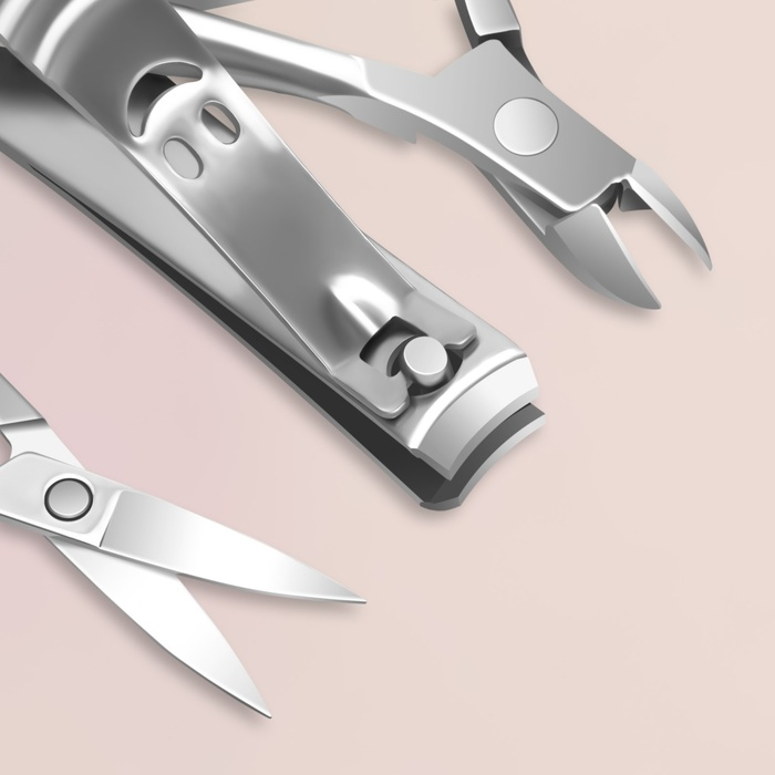 Набор маникюрный &laquo;Рептилия&raquo;, 8 предметов, в футляре, цвет коричневый