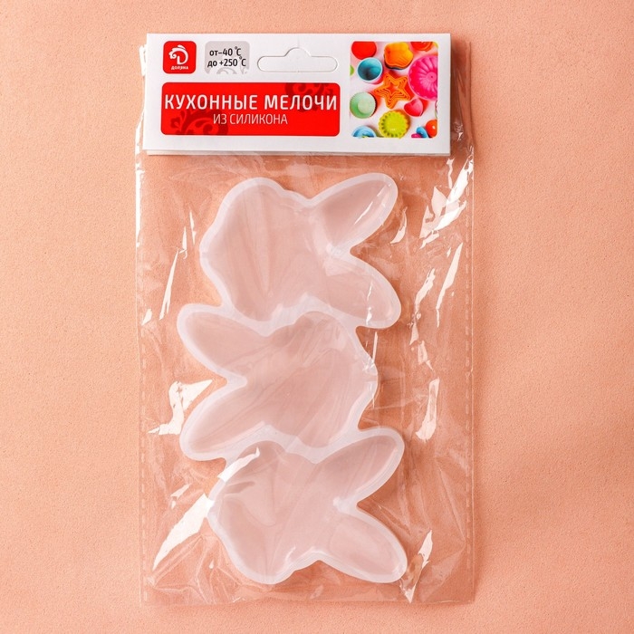 Форма для леденцов Доляна &laquo;Заяц&raquo;, силикон, 13&times;7,5&times;0,7 см, 3 ячейки