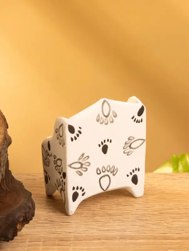 Сувенир &laquo;Кресло с следами&raquo;, 5&times;3&times;6.5 см, дерево, чёрно-белый