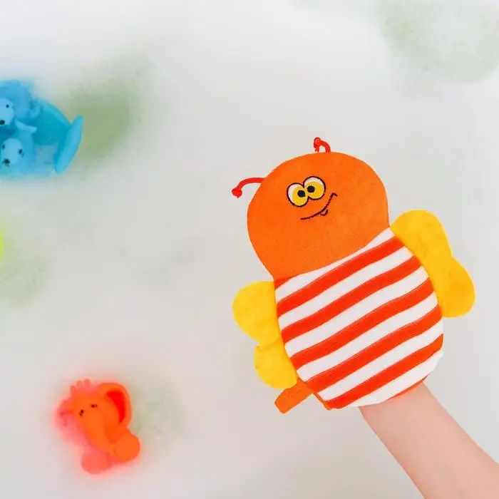 Мочалка-варежка детская для купания Доляна &laquo;Пчёлка&raquo;, цвет МИКС