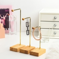 Подставка под серьги, набор 3 шт., 20&times;16,5&times;12,5 цвет золото