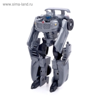 Робот &laquo;Автобот&raquo;, трансформируется