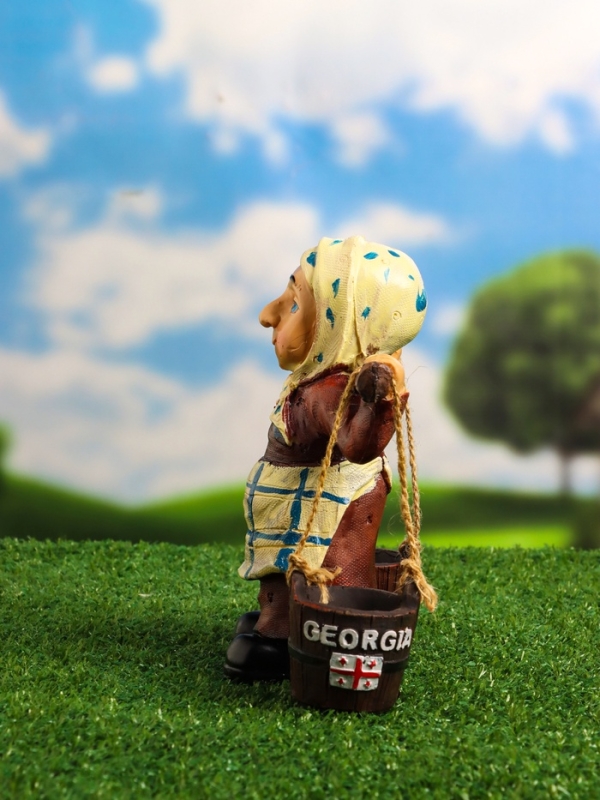 Садовая фигура "Бабушка с ведрами" 20х7х19см