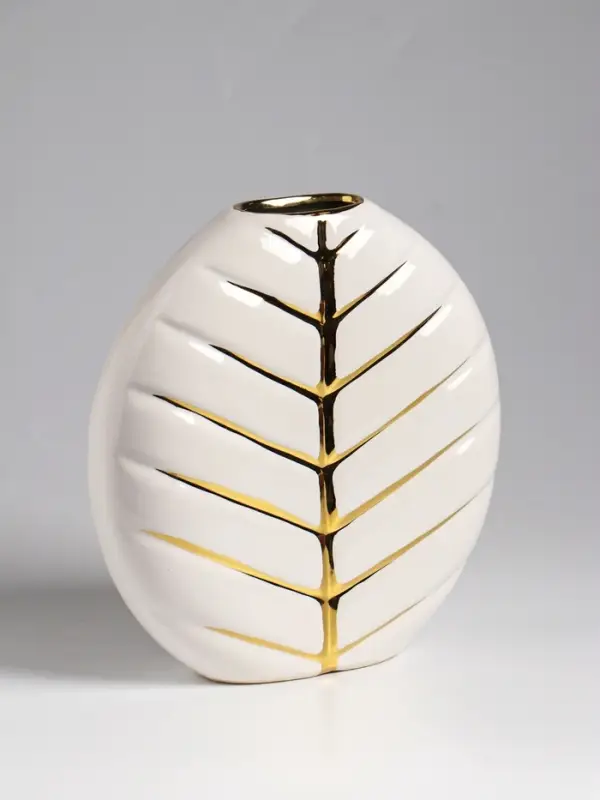 Ваза настольная керамика "Новайо" 18х17 см, белый