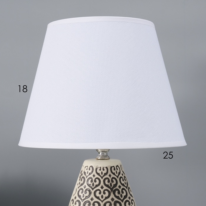 Настольная лампа с абажуром RISALUX &laquo;Римини&raquo;, Е27, 40 Вт, 25&times;25&times;43 см