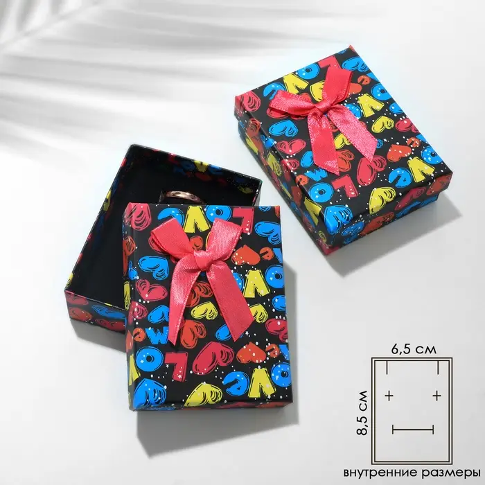 Коробочка подарочная под серьги/кулон/кольцо &laquo;Микс сердечек&raquo;, 7&times;9, цветная, вставка чёрная