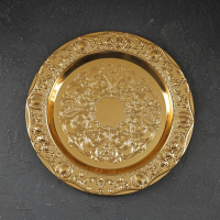 Набор сервировочный &laquo;Роскошь. Золото&raquo;, 8 предметов: кувшин 250 мл, 6 рюмок, 20 мл, поднос, цвет золотой