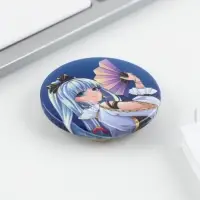 Значок закатной аниме &laquo;Девушка с веером&raquo;, d = 3,8 см