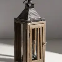 Подсвечник дерево на 1 свечу "Фонарь, окна с рейками" d=7,3 см 11,2х11,2х34 см