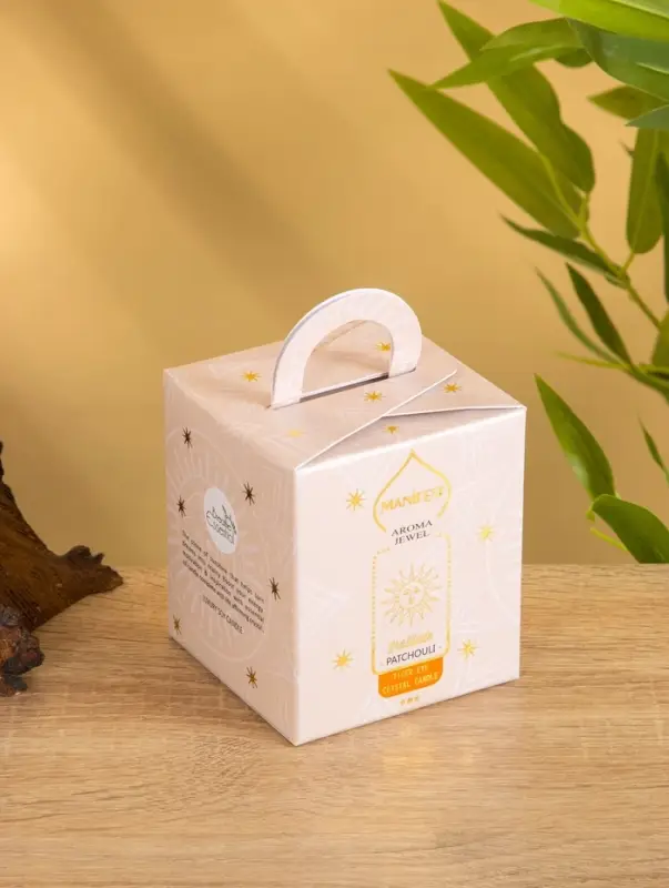 Свеча в стекле с камнем Manifest пачули 200 гр соевый воск