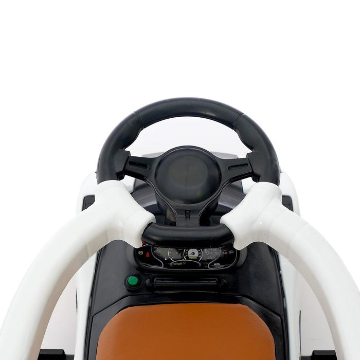 Толокар-каталка &laquo;Купе&raquo;, с родительской ручкой, свет, звук, цвет белый