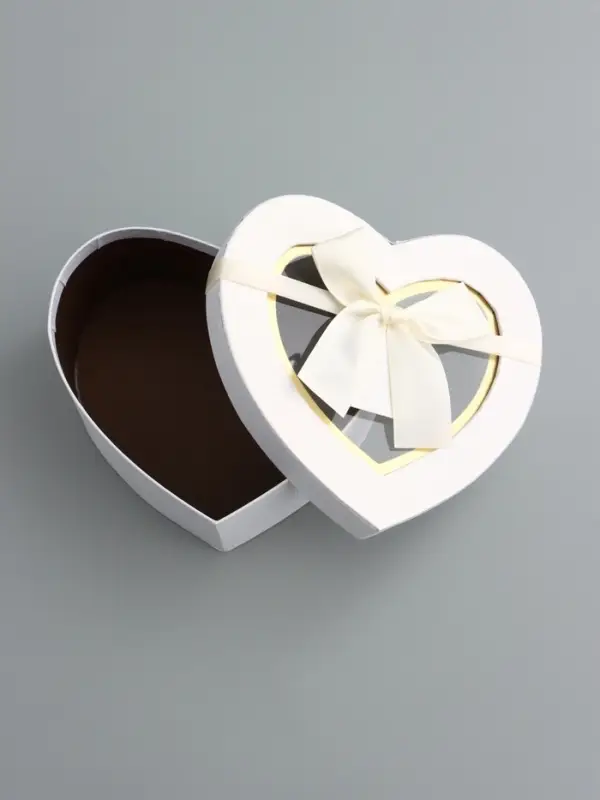 Набор коробок 3 в 1 сердца 22 х 20 х 9;  18.5 х 17 х 7.5; 1 6 х 14 х 6 см